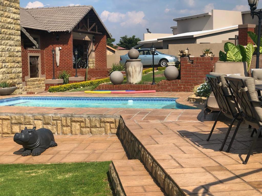 Rustenburg Villa Exterior photo